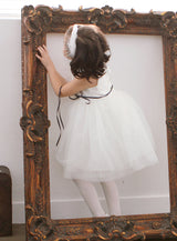 子供ドレス発表会・結婚式・おしゃれなDRESCCOのカリテスホワイトフラワーコサージュドレスの画像4