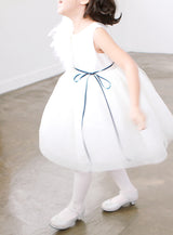 子供ドレス発表会・結婚式・おしゃれなDRESCCOのカリテスホワイトフラワーコサージュドレスの画像5