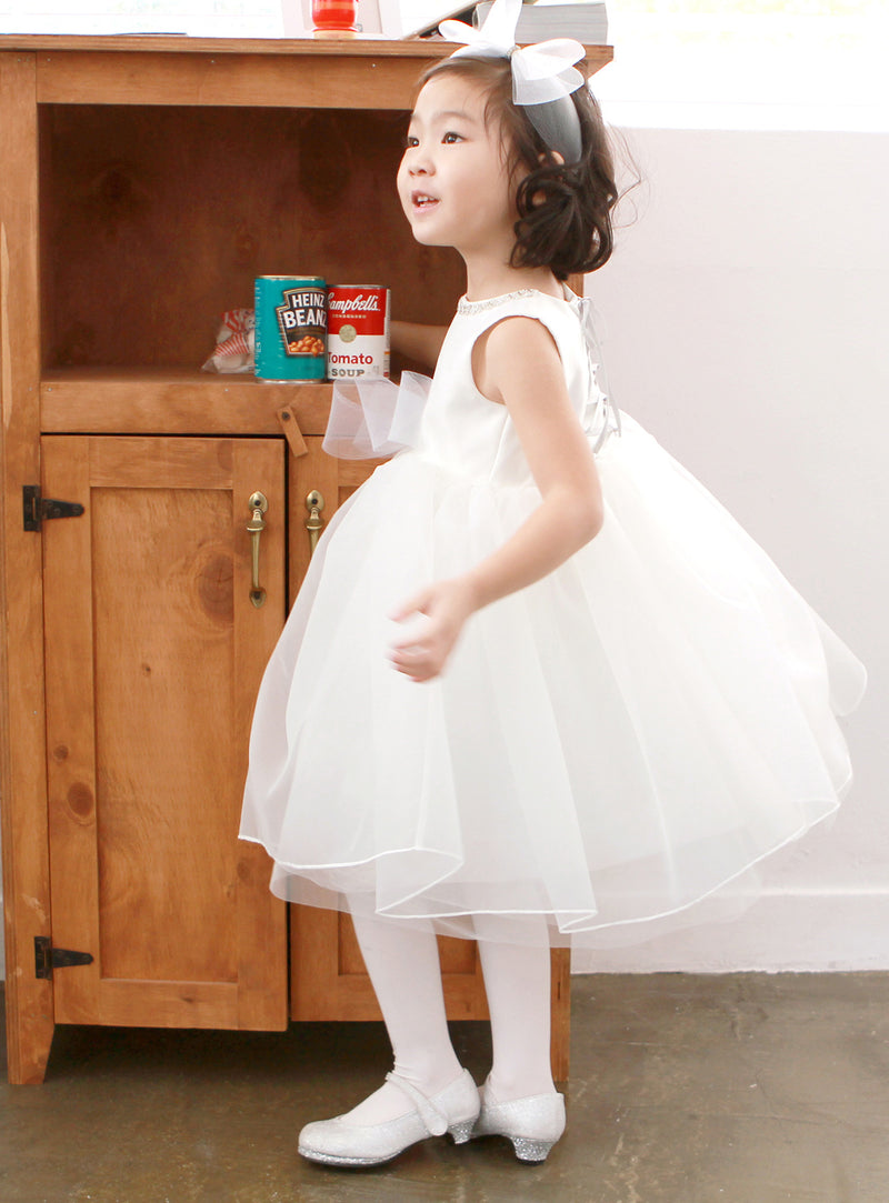 子供ドレス発表会・結婚式・おしゃれなDRESCCOのミダースビジューネックレスホワイトドレスの画像2