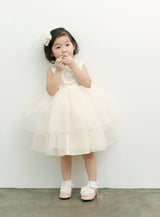 子供ドレス発表会・結婚式・おしゃれなDRESCCOのガイアパールフラワーコサージュアイボリードレスの画像3