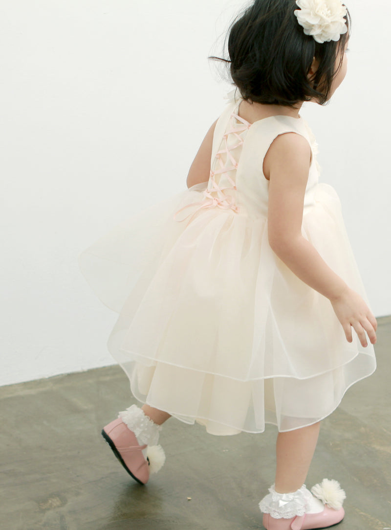 子供ドレス発表会・結婚式・おしゃれなDRESCCOのガイアパールフラワーコサージュアイボリードレスの画像6