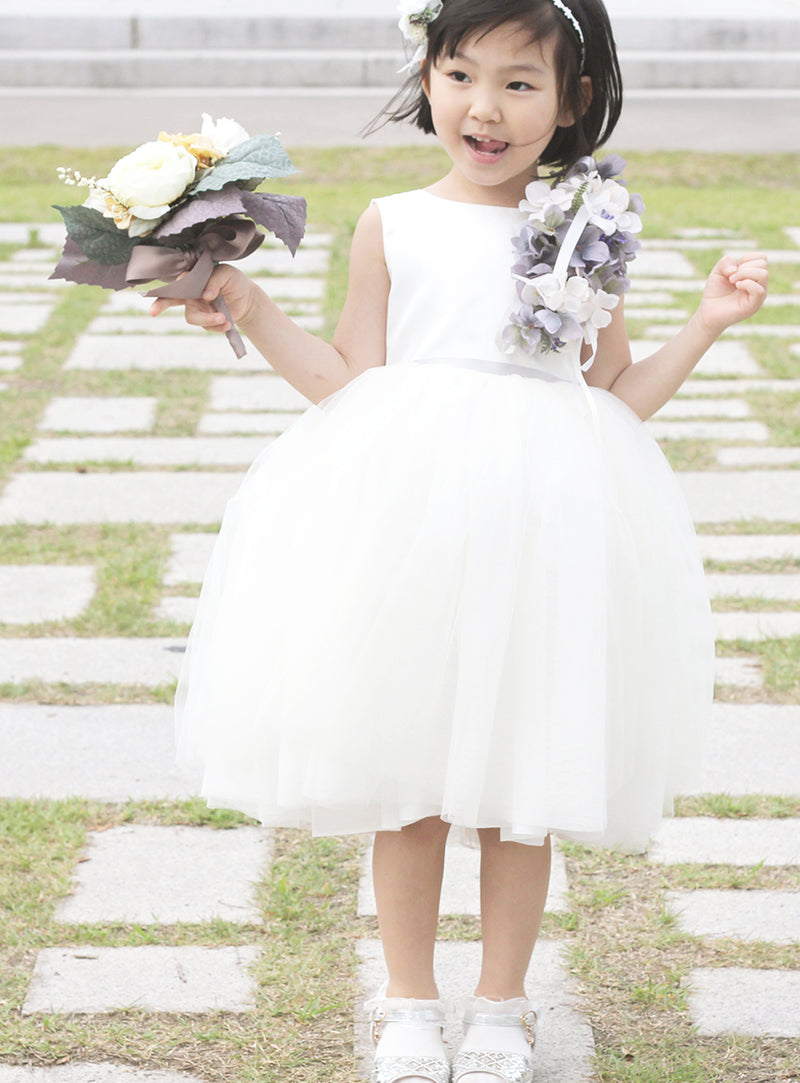 子供ドレス発表会・結婚式・おしゃれなDRESCCOのヘスティアブーケコサージュホワイトドレスの画像4