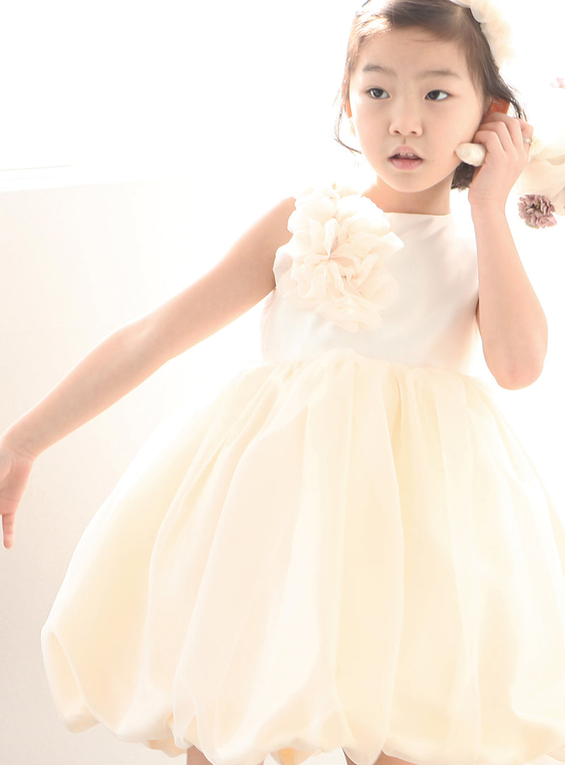 子供ドレス発表会・結婚式・おしゃれなDRESCCOのミューズアイボリーバルーンドレスの画像11