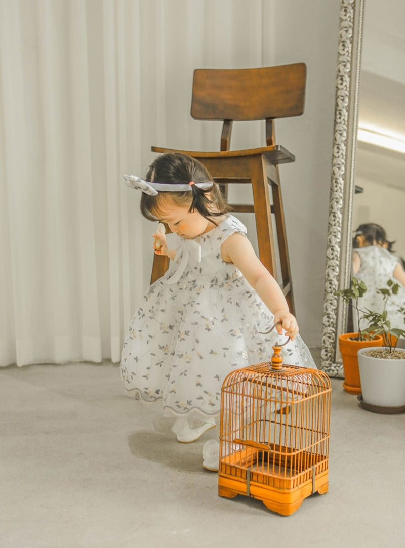 子供ドレス発表会・結婚式・おしゃれなDRESCCOのふんわり刺繍ブルーベリードレスの画像2