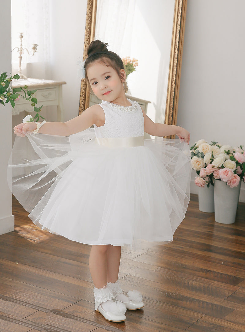 子供ドレス発表会・結婚式・おしゃれなDRESCCOのパールビジューネックレスホワイトエンブロイダリードレスの画像5