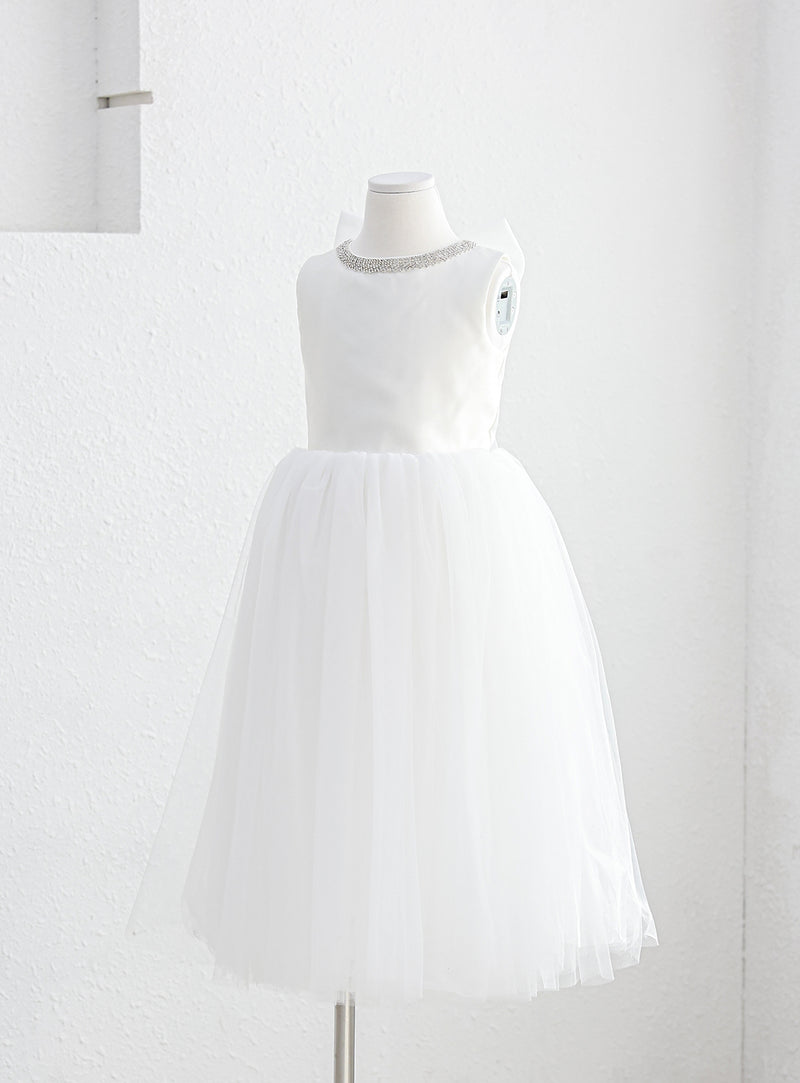 アイリスビジューネックレスホワイトドレス