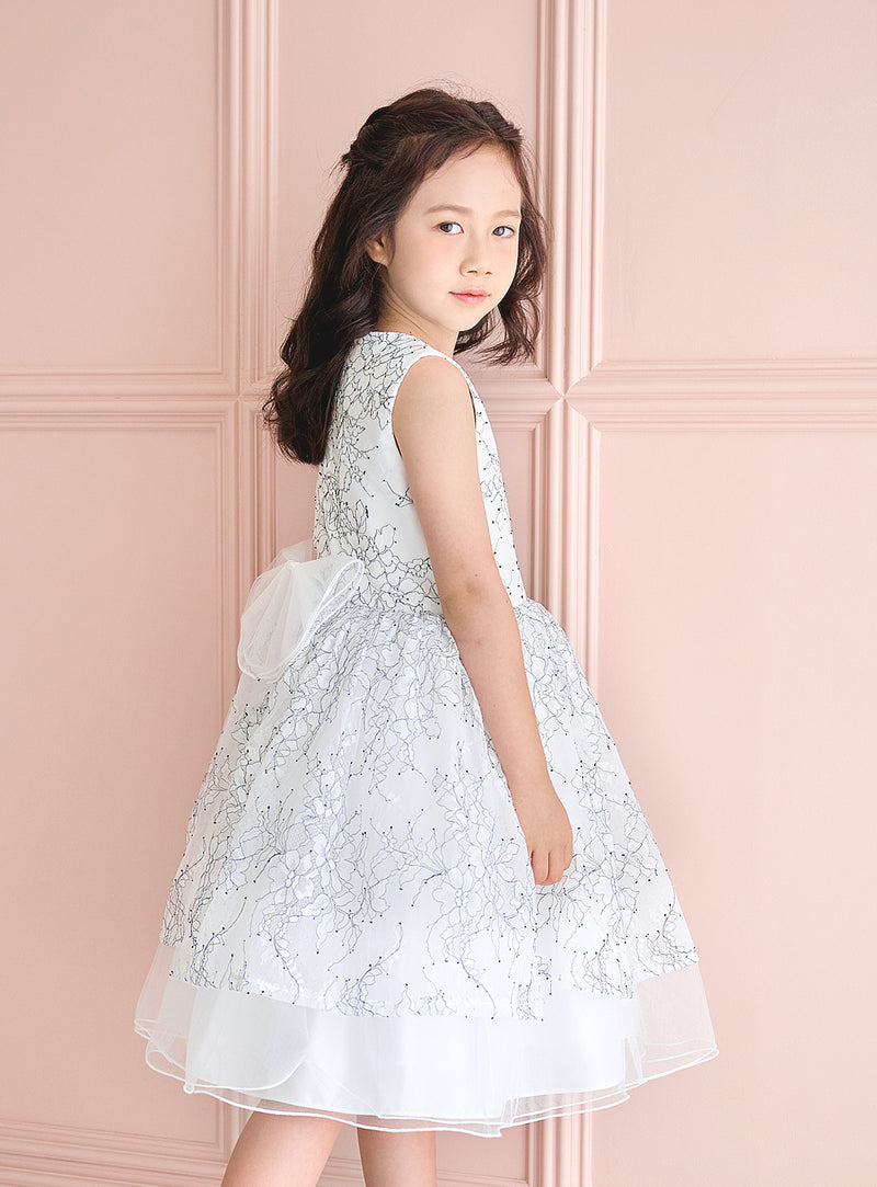 子供ドレス発表会・結婚式・おしゃれなDRESCCOのホワイトフラワーラッセルレースドレスの画像10