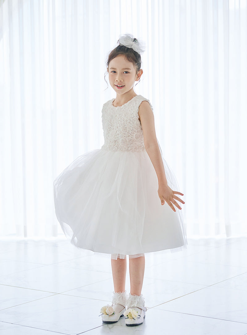 子供ドレス発表会・結婚式・おしゃれなDRESCCOのD-SU-225-フラワーチュールホワイトドレスの画像1